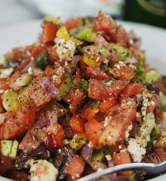 Taste Atlas: Η καλύτερη σαλάτα του κόσμου είναι ελληνική - Και δεν είναι η χωριάτικη