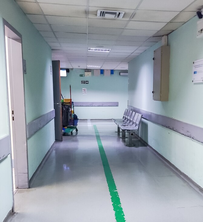 Στο ΚΑΤ ο 15χρονος που τραυματίστηκε με φωτοβολίδα στην Κάλυμνο