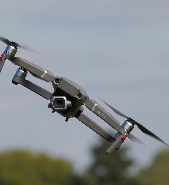 Οι «παρ’ ολίγον» συγκρούσεις drones με αεροπλάνα πληθαίνουν και προκαλούν ανησυχία