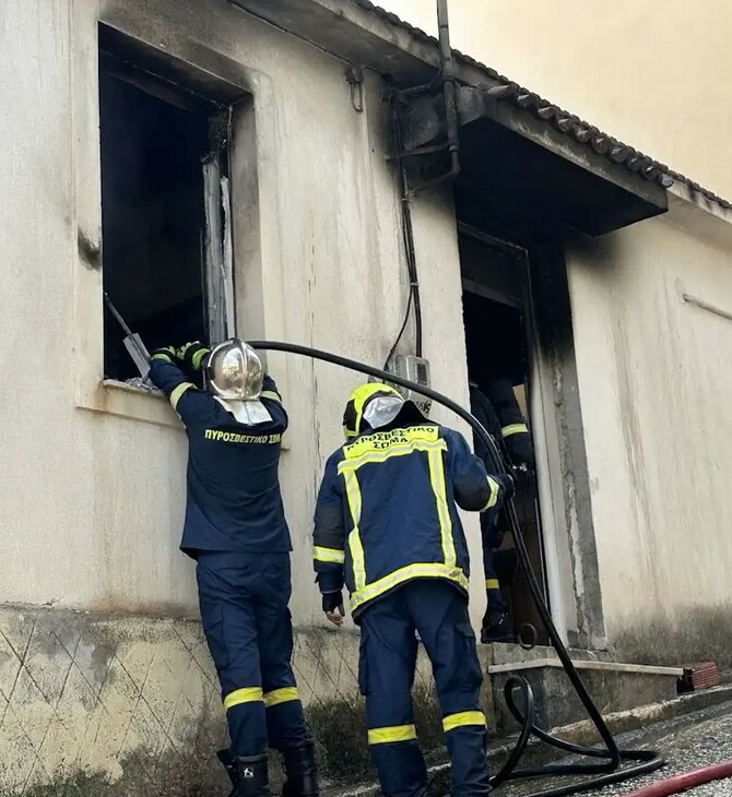 Φωτιά σε σπίτι στο Αργοστόλι: Διασωληνώθηκε 3χρονο παιδί