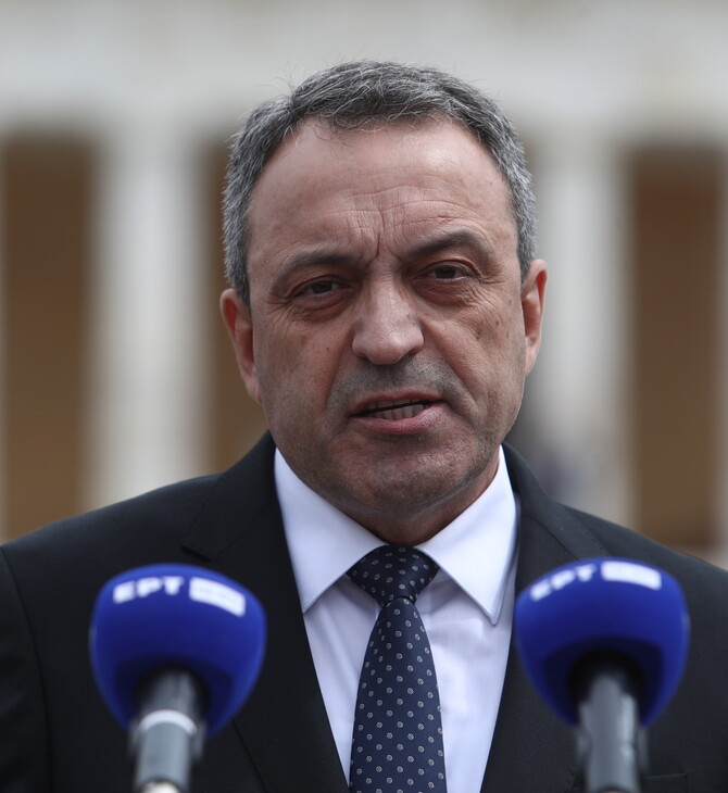 Διαψεύδει τον εαυτό του ο Στίγκας: «Ο Κασιδιάρης δεν είναι πίσω από τους Σπαρτιάτες»
