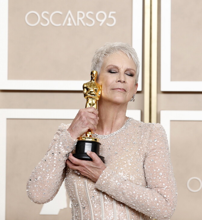 JAMIE LEE CURTIS