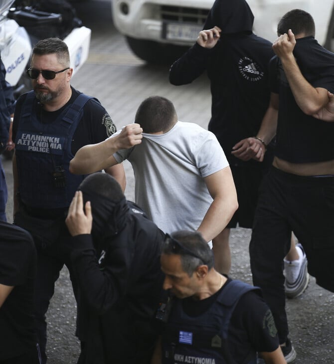 Εθνικιστική Νεολαία Θεσσαλονίκης: Email μητέρας 16χρονου οδήγησε στις συλλήψεις των νεοναζί
