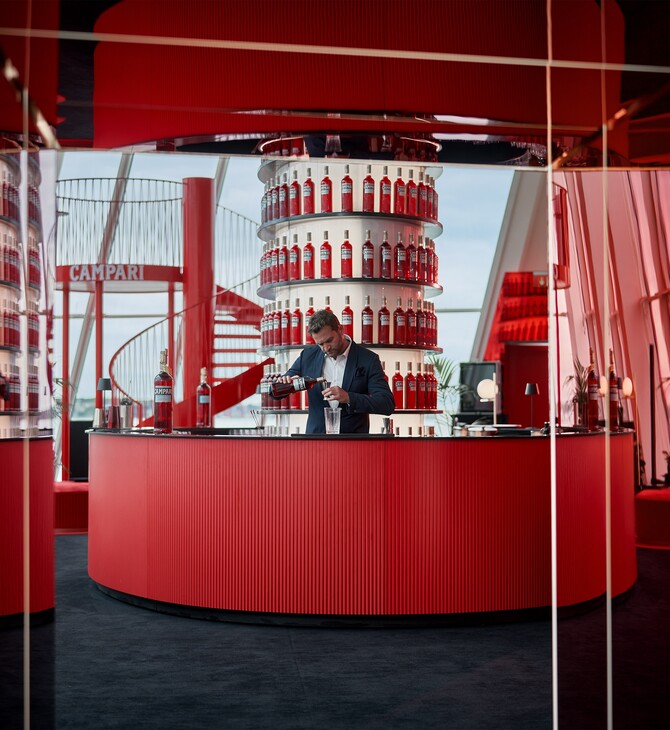 Το Campari επιστρέφει στις Κάννες με το «Campari Discover Red»