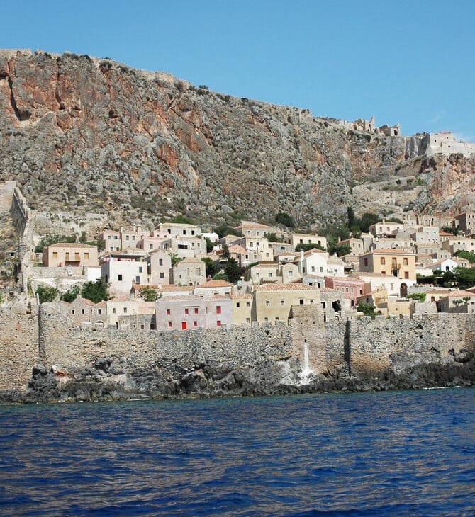 Τελεφερίκ Μονεμβασιάς. Κρέμεται ...από την επικείμενη απόφαση του Σ.Τ.Ε