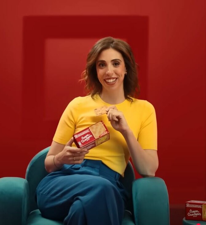Cream Crackers Παπαδοπούλου   Πως η επιλογή ενός σνακ γίνεται ... Απλά, Τραγανά, Τετράγωνα.