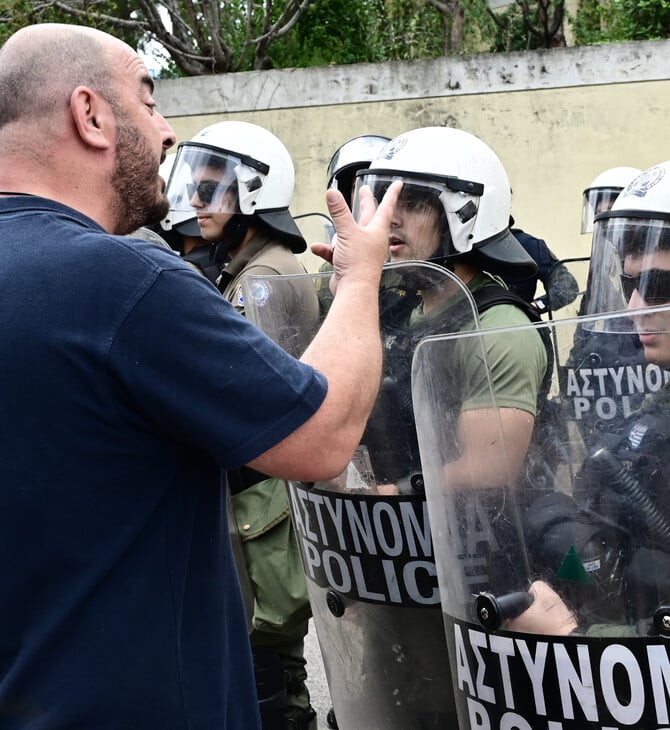 Επεισόδια στο Υπουργείο Μεταφορών