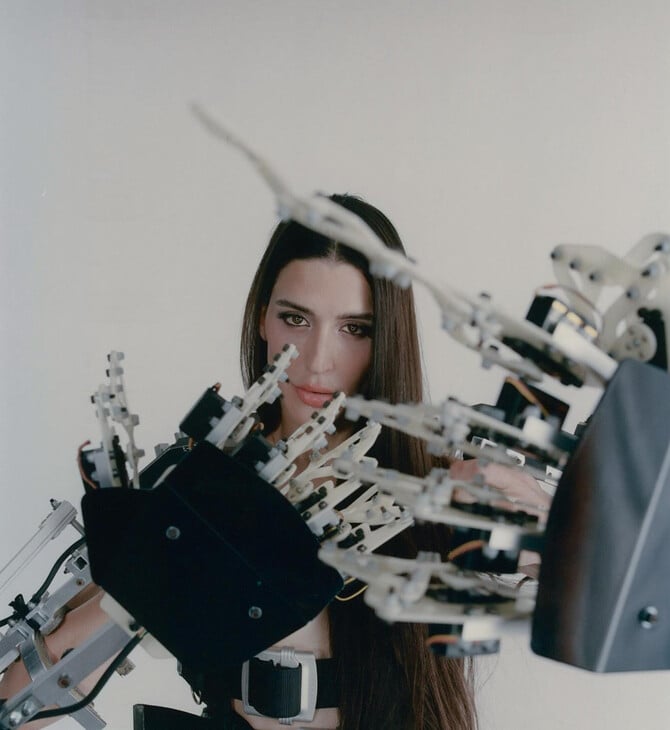 Arca: Ντίβα και cyborg