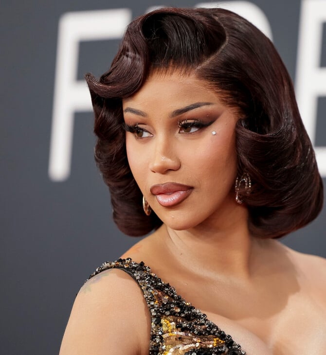 Cardi B: Σε σχέση με παίκτη του NFL μετά το διαζύγιο από τον Offset