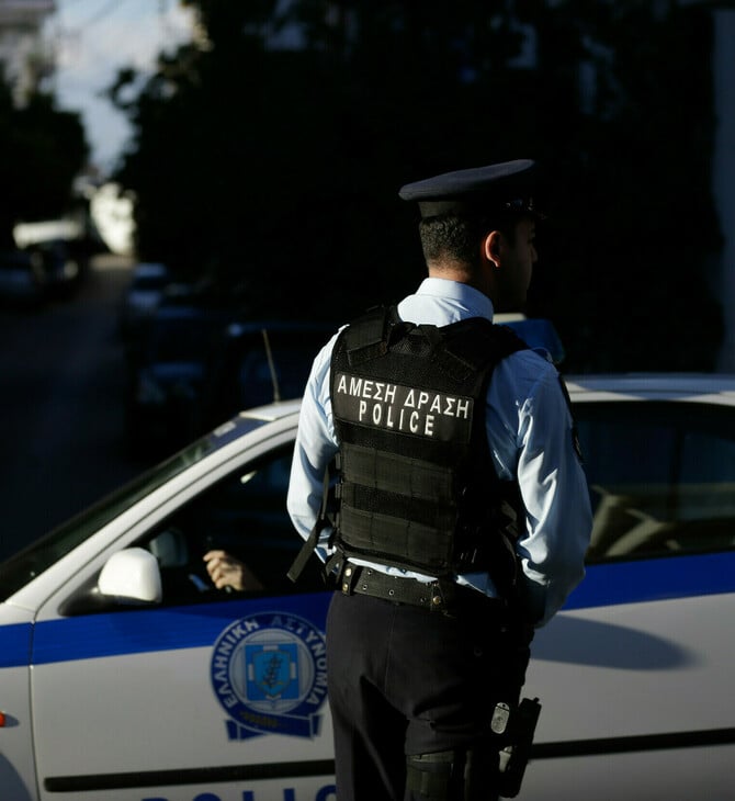 Πετρούπολη: Συνελήφθη ο άνδρας που γρονθοκόπησε την 46χρονη για την προτεραιότητα