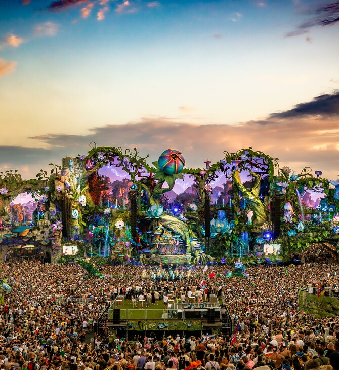 TOMORROWLAND 2025: ΖΗΣΕ ΤΗΝ ΕΜΠΕΙΡΙΑ ΜΕ ΤΟΝ ΚΟΛΛΗΤΟ ΣΟΥ!
