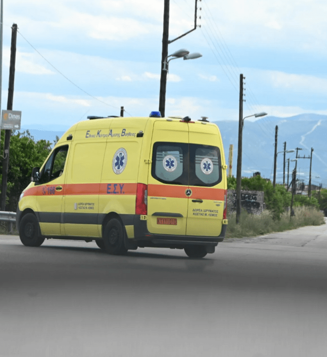 Σπάτα: Τροχαίο με παράσυρση πεζής έξω από το Αττικό Ζωολογικό Πάρκο