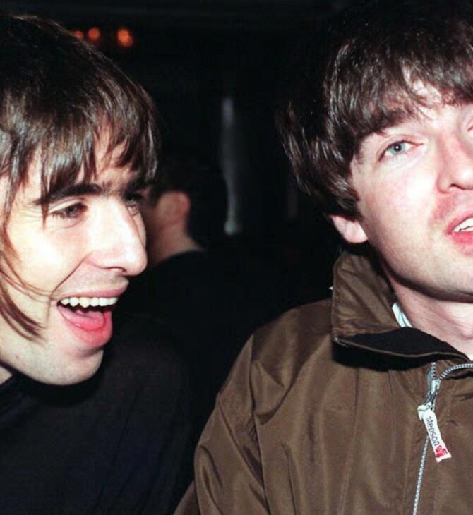 Oasis: Σπάνιο πορτρέτο των αδελφών Gallagher δημοπρατείται για 1.5 εκατ. λίρες