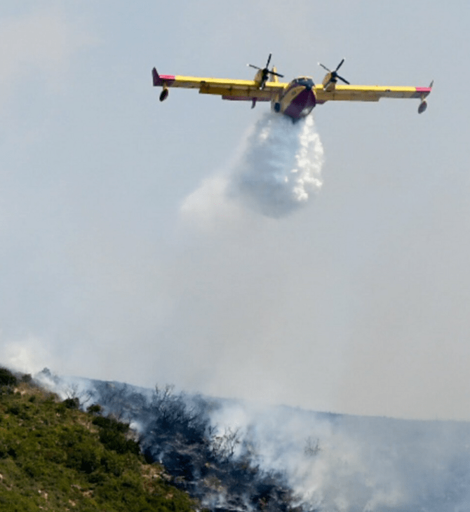 Φωτιά τώρα στον Άγιο Στέφανο Λακωνίας - Επιχειρούν 5 εναέρια μέσα