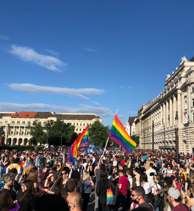Budapest Pride: Πιέσεις στην Κομισιόν να ενεργήσει ενάντια στο «σκανάρισμα» προσώπων από την αστυνομία