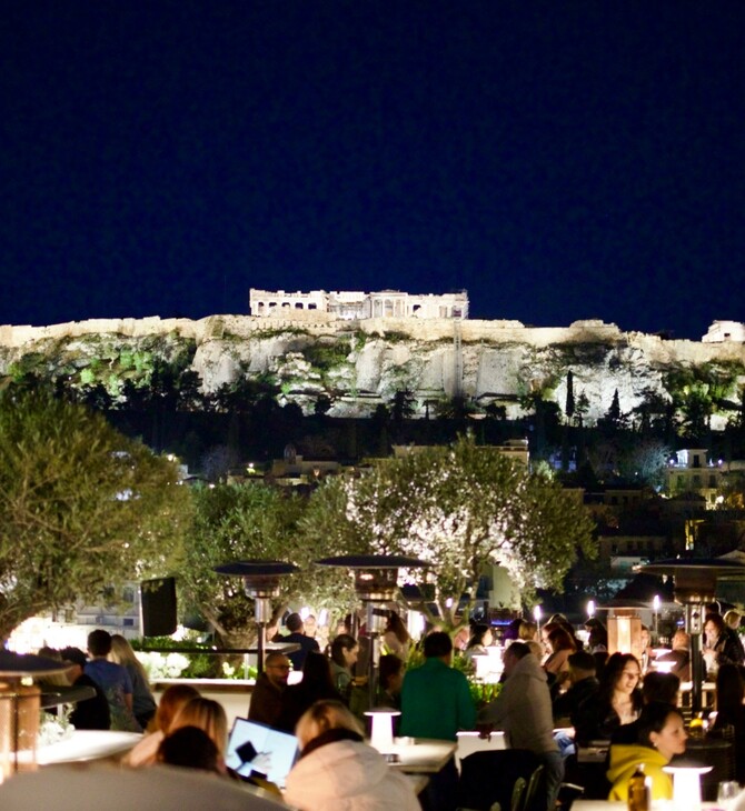 ΤΡΟΠΙΚΗ ΝΥΧΤΑ ΤΣΑΤΡΑΦΥΛΛΙΑΣ