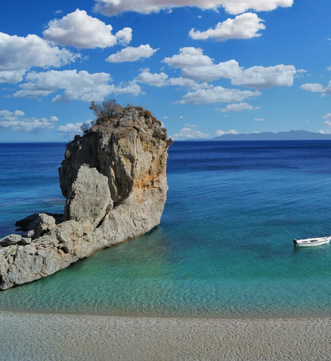 «Μπορεί να μην είναι ρόδινα τα πράγματα στην επαρχία, αλλά και πού είναι;»
