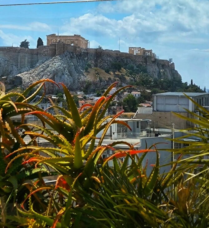 Καιρός: Εξασθενούν οι άνεμοι και ανεβαίνει η θερμοκρασία τη Δευτέρα