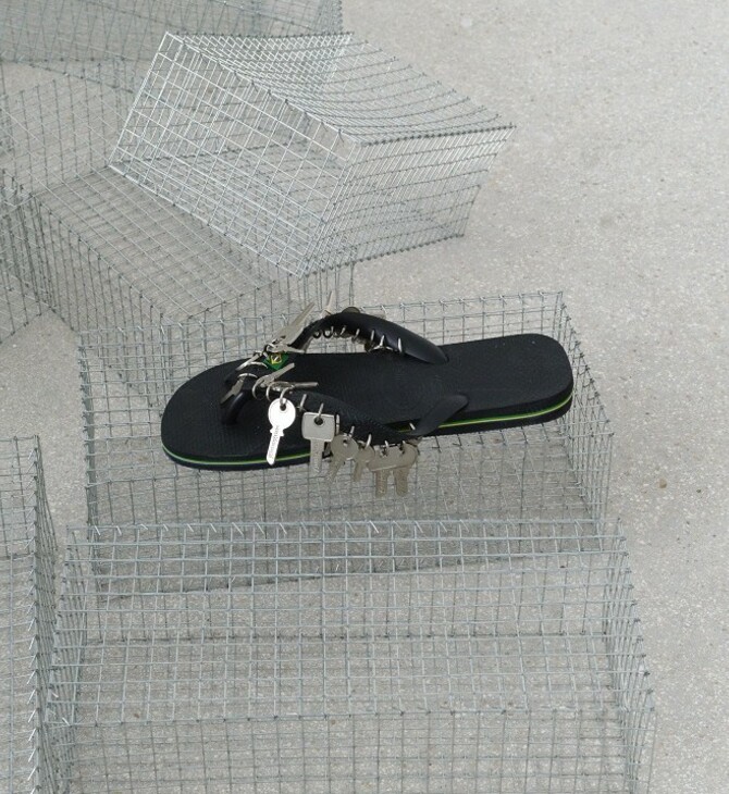 Gimaguas x Havaianas: Το σχέδιο Brazil επανασχεδιασμένο στο Παρίσι