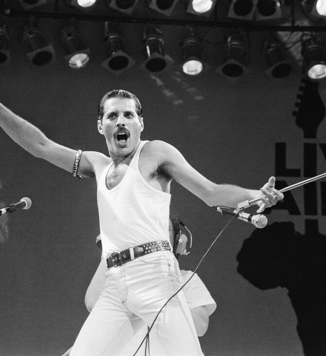 Queen: Όταν ο Μπομπ Γκέλντοφ είπε στον Φρέντι Μέρκιουρι «μην το παίξεις έξυπνος» πριν το ιστορικό Live Aid