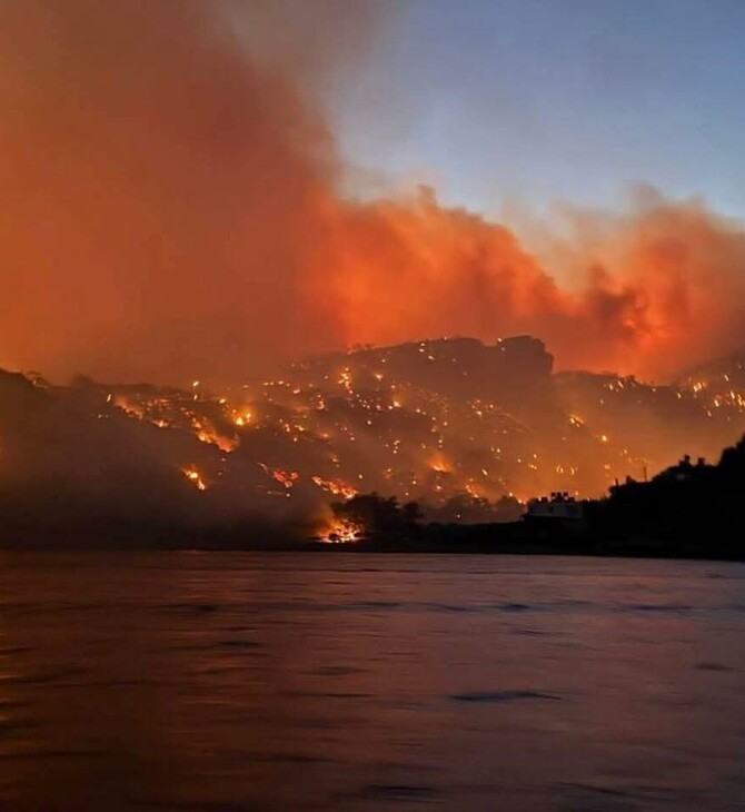 Meteo για τις φωτιές σε Ιεράπετρα και Βουρβουρού: Οι δύο όψεις του ίδιου φαινομένου