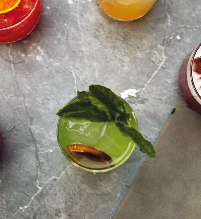 Morenita All day Bar: All-day χαρούμενη ατμόσφαιρα που ταιριάζει με τα vibes του Ψυρρή