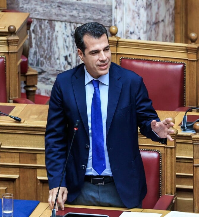 Πλεύρης: «Άσυλο τέλος για μουσουλμάνους από την Συρία»