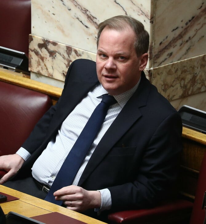 Υπόμνημα Καραμανλή στην Προανακριτική για τα Τέμπη - Αποχώρησαν ΣΥΡΙΖΑ, ΚΚΕ και Νέα Αριστερά