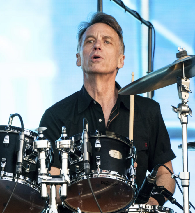 Αποχωρεί από τους Pearl Jam ο ντράμερ Ματ Κάμερον μετά από 27 χρόνια