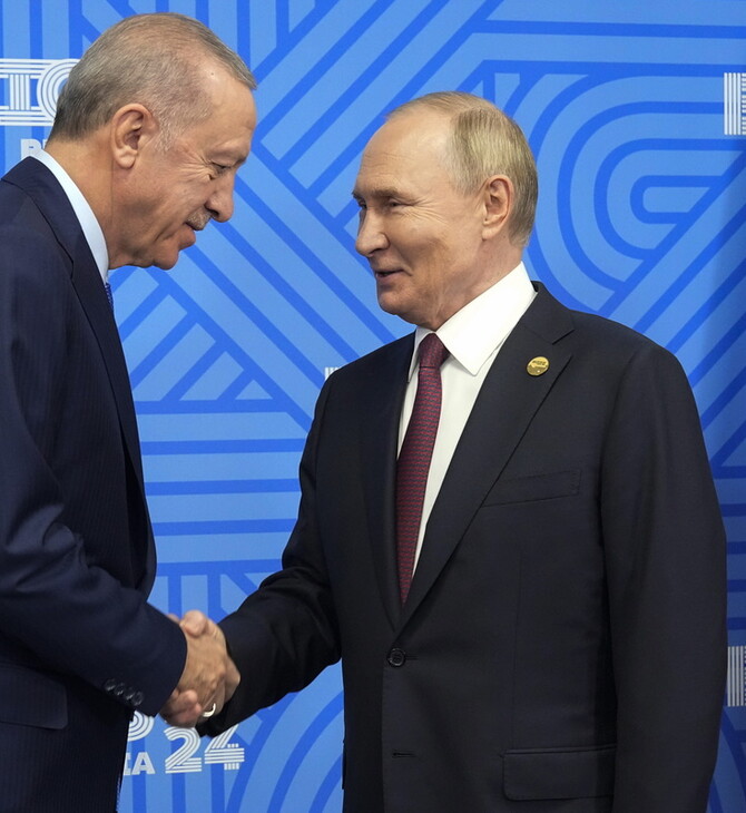 Η Τουρκία εξακολουθεί να επιθυμεί να ενταχθεί στις χώρες BRICS, ενώ προσποιείται ότι είναι σύμμαχος του ΝΑΤΟ
