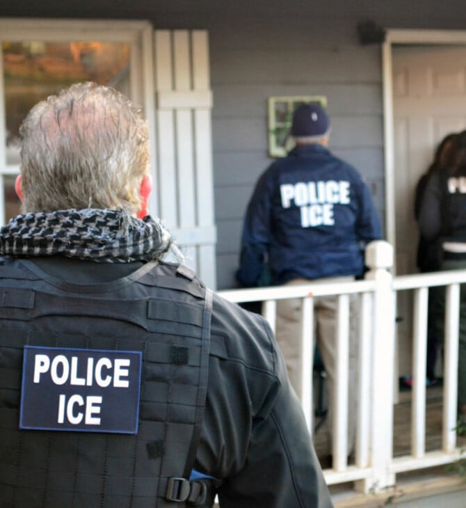 Καταγγελίες για τη δράση της ICE κατά μεταναστών στις ΗΠΑ: «Μας κυνηγούν σαν ζώα»