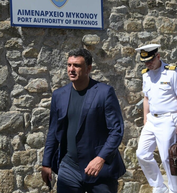 Βασίλης Κικίλιας για Μύκονο: «Προχωράει ένα ολοκληρωμένο master plan για το λιμάνι» 