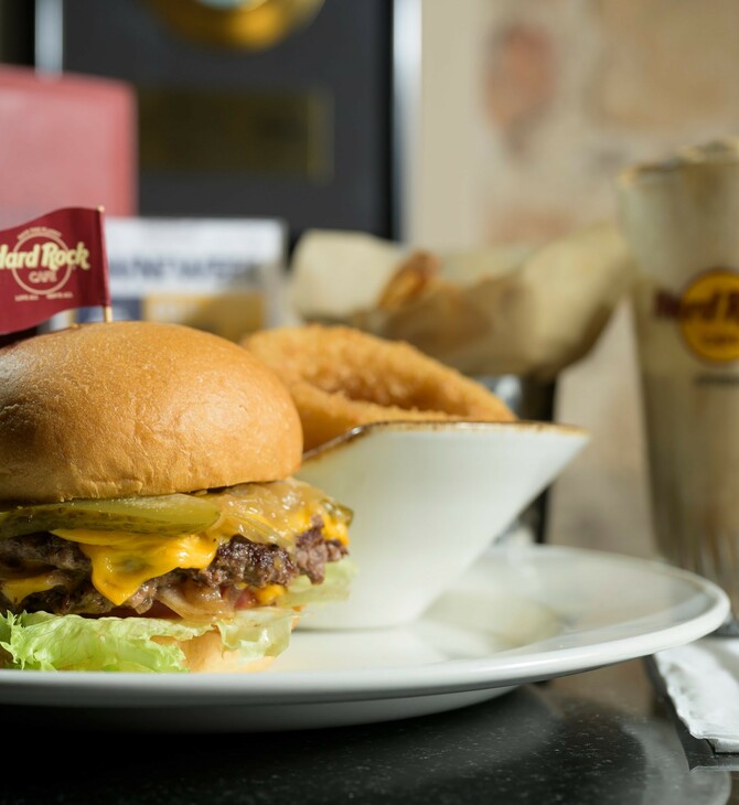 Κάνε own το καλοκαίρι σου στην πόλη με το Own The Week στο Hard Rock Cafe Athens 