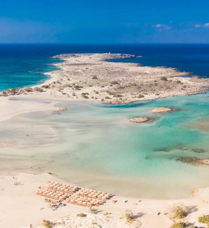 Η Corona γιορτάζει 100 χρόνια This is living σε τρεις εμβληματικές ελληνικές παραλίες