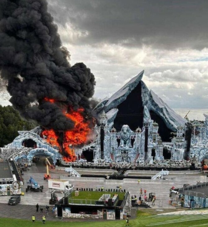 Tomorrowland: Οι διοργανωτές λένε ότι το φεστιβάλ θα γίνει μετά την καταστροφή της κεντρικής σκηνής από πυρκαγιά
