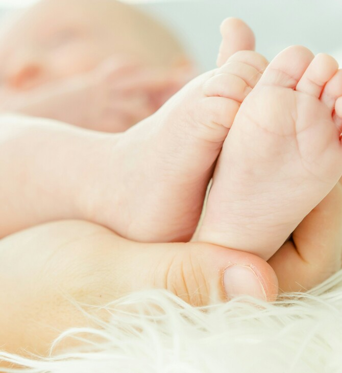 Βρέφη με DNA τριών ανθρώπων: Η επιστημονική τεχνική και πού εφαρμόζεται