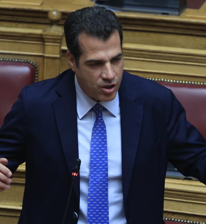Πλεύρης: «Φυλακή ή επιστροφή για όποιον μπαίνει παράνομα – Το αυστηρότερο μεταναστευτικό πλαίσιο στην Ευρώπη»