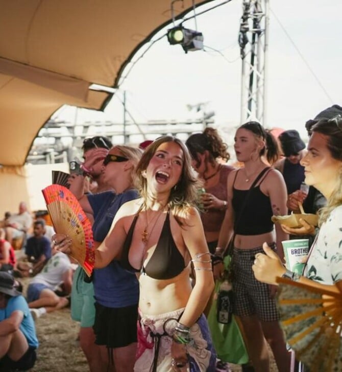 Glastonbury 2025: Πώς έζησα το θρυλικότερο φεστιβάλ του κόσμου