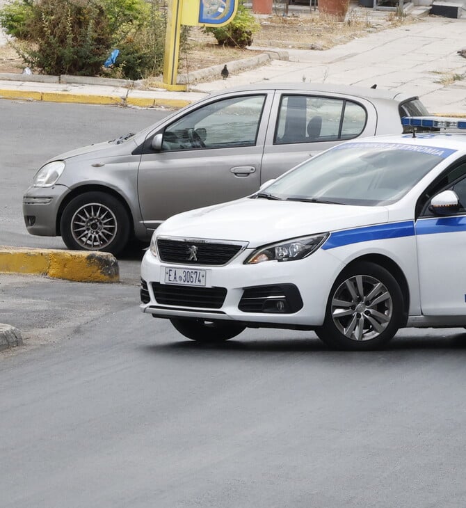 Άλιμος – Ελληνικό: Επτά συλλήψεις παρκαδόρων για παράνομη στάθμευση σε νυχτερινά κέντρα