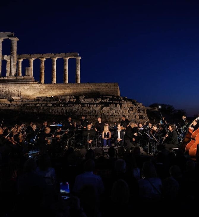 Σταύρος Ξαρχάκος: Ταξίδι στο Φως - Από την ανάμνηση στην αιωνιότητα