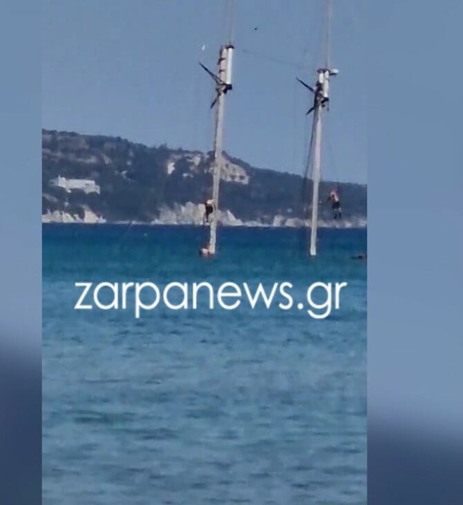 Χανιά: Νεαροί σκαρφάλωναν και έκαναν βουτιές από το κατάρτι ενός βυθισμένου ιστιοφόρου