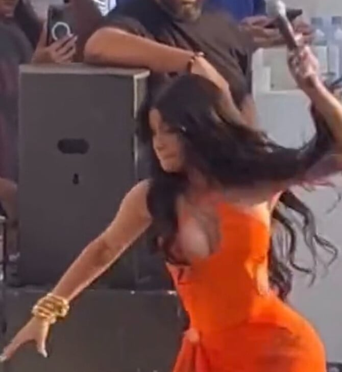 Cardi B: Την μήνυσε γυναίκα στην οποία πέταξε το μικρόφωνο κατά τη διάρκεια συναυλίας