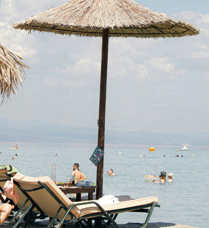 ΚΑΥΣΩΝΑΣ ΖΕΣΤΗ ΣΚΟΝΗ ΛΑΓΟΥΒΑΡΔΟΣ