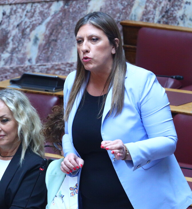 Καταδίκη από την ΕΣΗΕΑ για τη φραστική επίθεση της Ζωής Κωνσταντοπούλου σε βάρος δημοσιογράφου