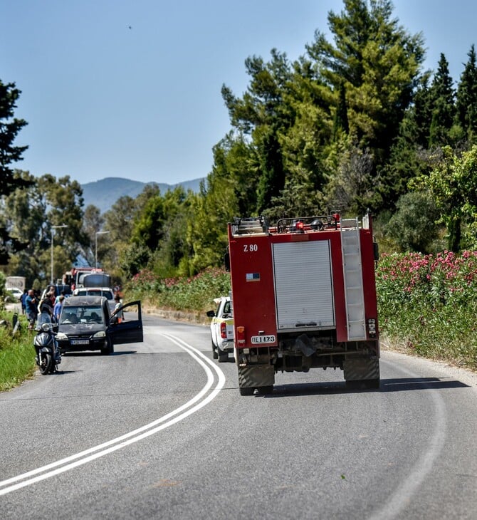 Φωτιά τώρα στη Νέα Πεντέλη