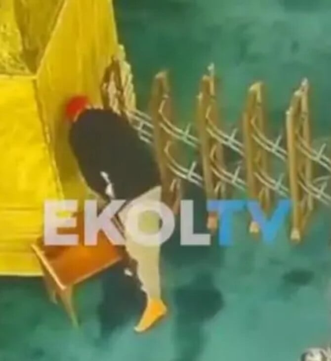 Φωτιά στην Αγιά-Σοφιά επιχείρησε να βάλει άγνωστος προκαλώντας συναγερμό