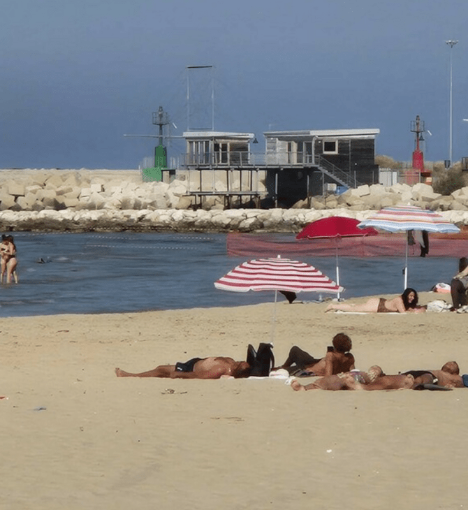 Άδειες παραλίες στην Ιταλία: Γιατί οι Ιταλοί εγκαταλείπουν το καλοκαίρι στη θάλασσα