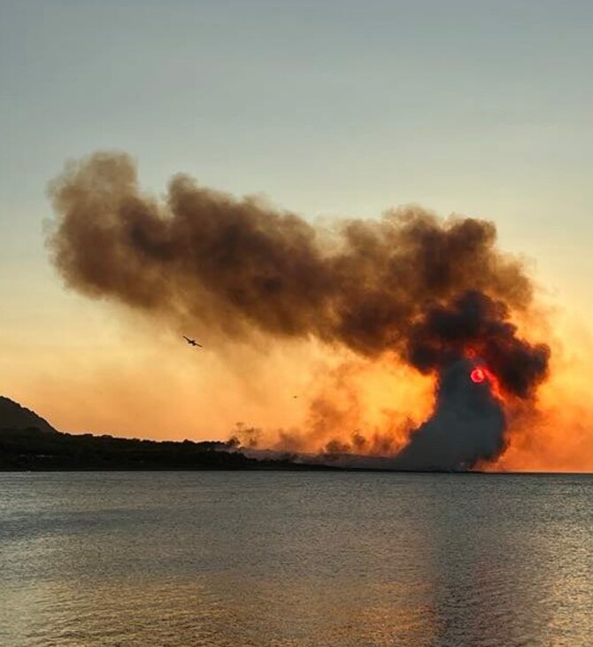 Σαμοθράκη, Πρέβεζα και Ηλεία στις φλόγες – Συνεχείς αναζωπυρώσεις, εκκενώσεις και συλλήψεις στην Κερατέα