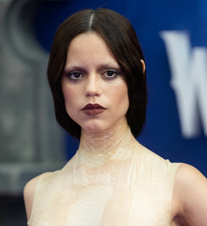 Το νέο makeup trend της Gen Z: Γιατί η κουρασμένη όψη γίνεται μόδα