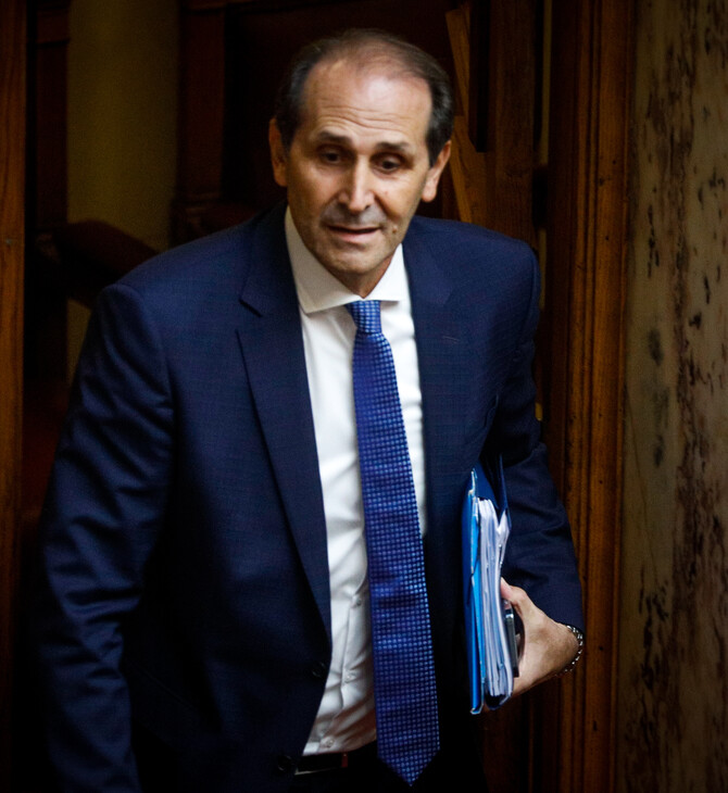 Απόστολος Βεσυρόπουλος: Ανακοπή καρδιάς υπέστη ο βουλευτής της ΝΔ